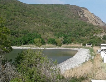 Памятник природы - озеро Лиманчик под Новороссийском в опасности